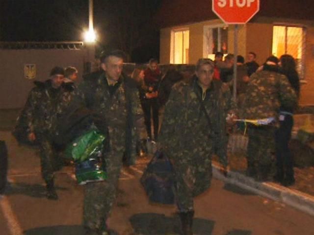 У Кривий Ріг приїхали бійці 17-ї окремої танкової бригади У Кривий Ріг приїхали бійці 17-ї окремої танкової бригади