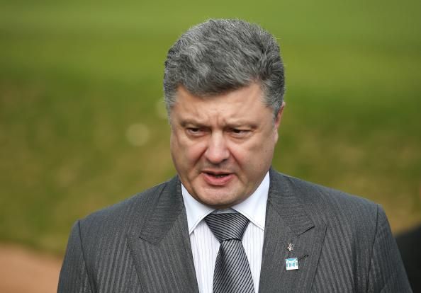 Порошенко хоче припинити війну і не починати “третє всесвітнє безумство” Порошенко хоче припинити війну і не починати “третє всесвітнє безумство”