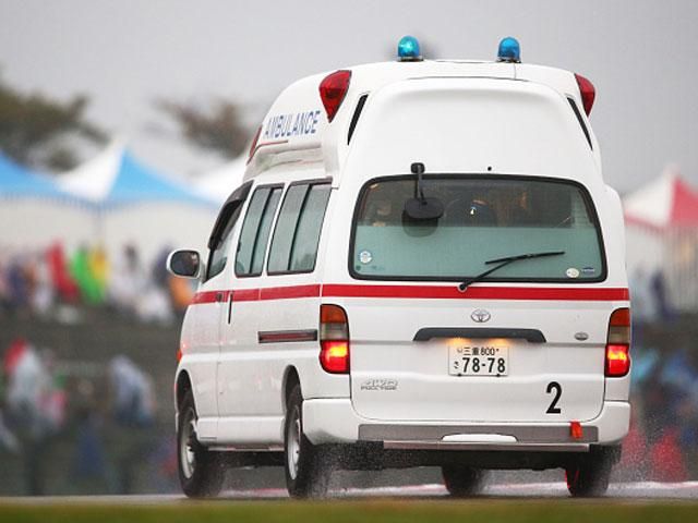 Масштабна аварія в Пакистані забрала життя 56-ти людей Масштабна аварія в Пакистані забрала життя 56-ти людей