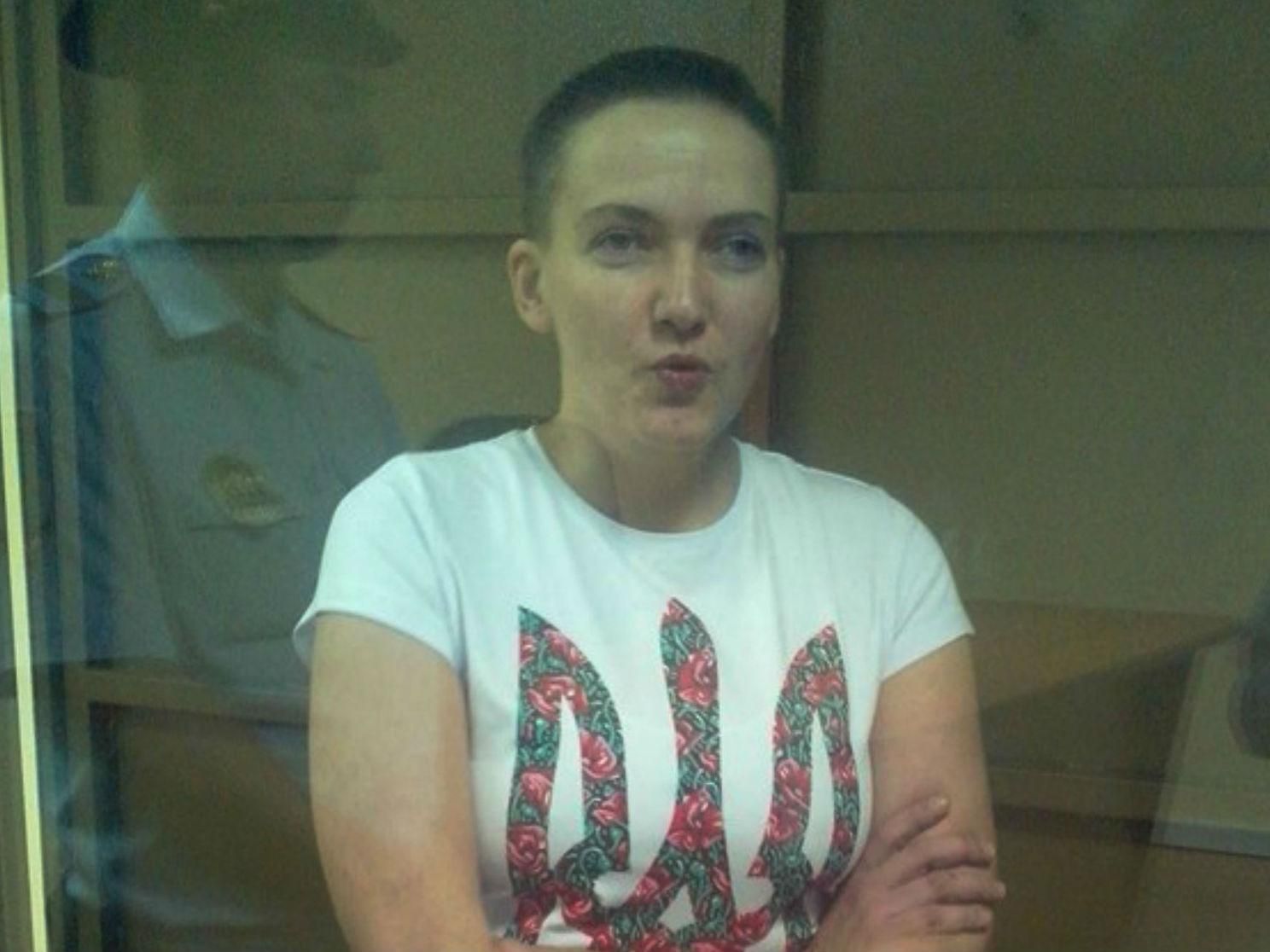 Савченко покинула залу суду зі словами "Слава Україні" (Відео)
Савченко покинула залу суду зі словами "Слава Україні" (Відео)