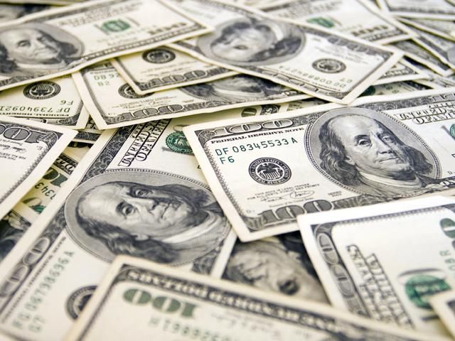 НБУ наростив інтервенції на підтримку гривні більше, ніж у 4 рази НБУ наростив інтервенції на підтримку гривні більше, ніж у 4 рази