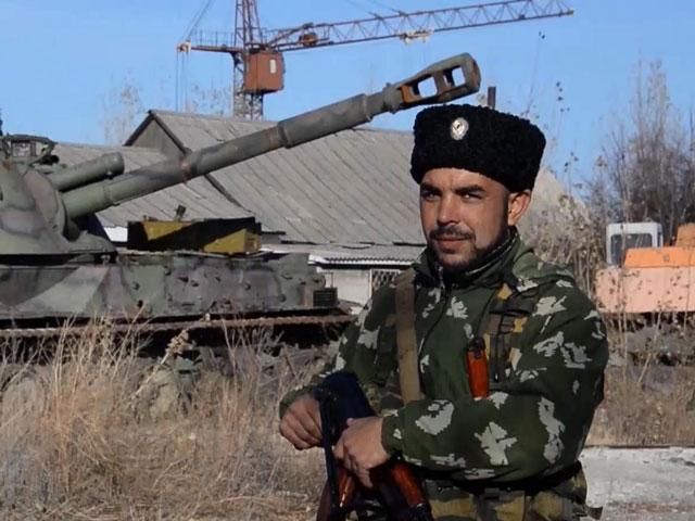 В Перевальске "казаки" ремонтируют украинскую технику (Видео)