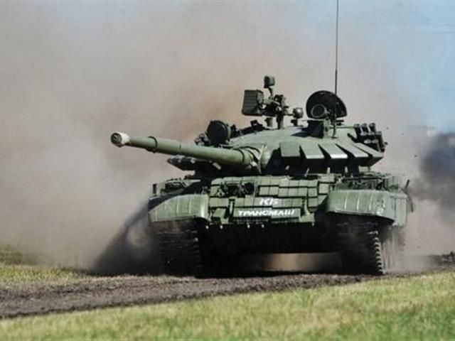 Російські танки заходять на територію України, — НАТО Російські танки заходять на територію України, — НАТО