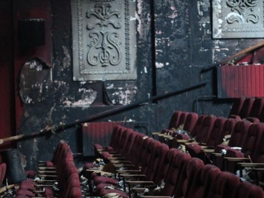 Киевсовет передал "Жовтень" в аренду коллективу кинотеатра