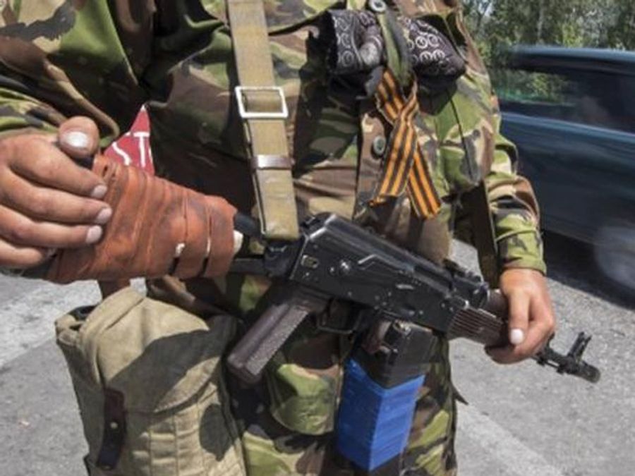 Загарбники обстріляли військових у зоні Донецького аеропорту: п'ятеро поранених Загарбники обстріляли військових у зоні Донецького аеропорту: п'ятеро поранених