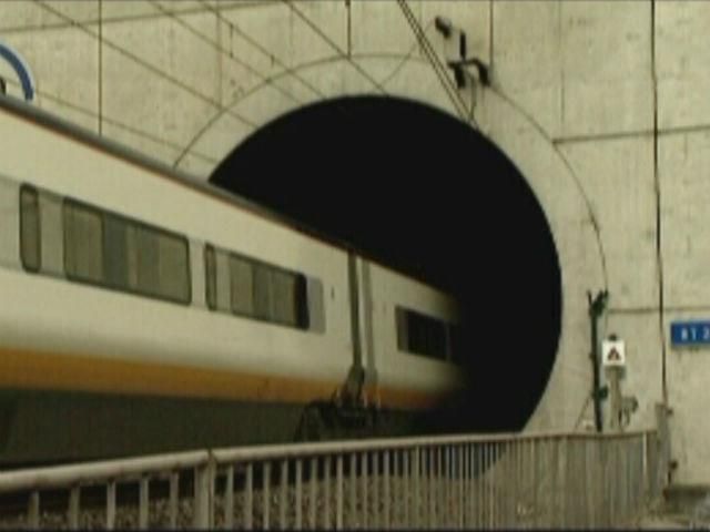 День в історії. 20 років тому відбувся перший рейс тунелем під Ла-Маншем