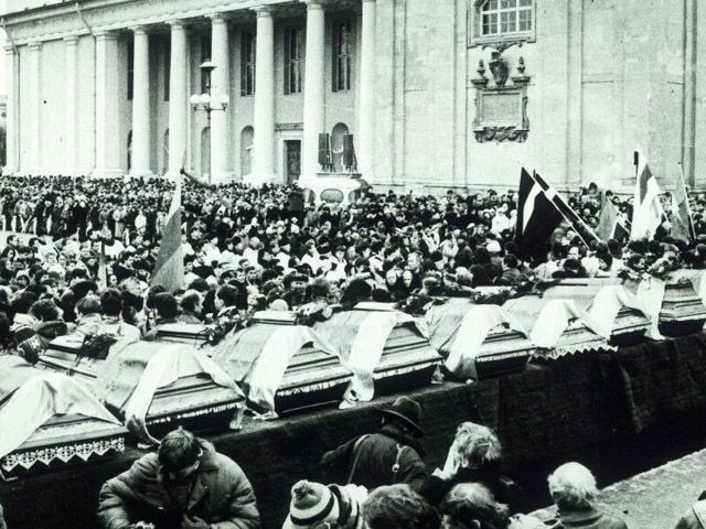 Прокуратура Литвы завершила расследование разгона демонстрации 1991 Прокуратура Литвы завершила расследование разгона демонстрации 1991