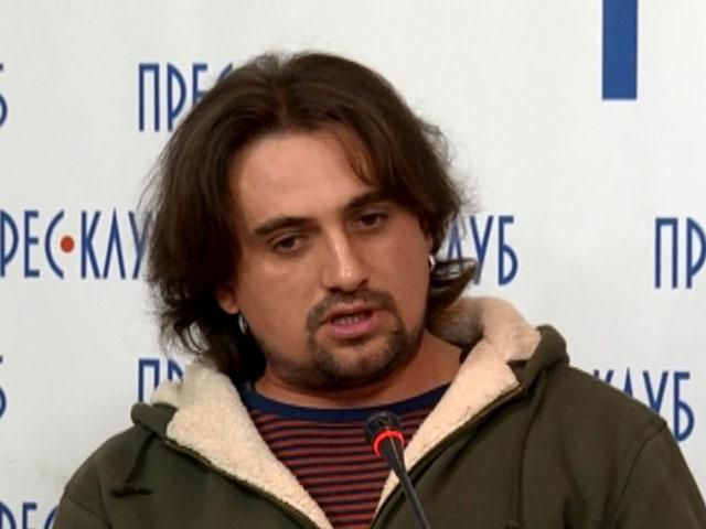 На Львівщині небайдужі шиють розгрузки для бійців АТО На Львівщині небайдужі шиють розгрузки для бійців АТО