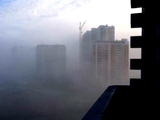 В Москве снова запахло сероводородом В Москве снова запахло сероводородом