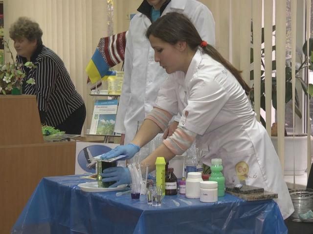 В Києві стартував безкоштовний освітній проект для дітей та молоді В Києві стартував безкоштовний освітній проект для дітей та молоді