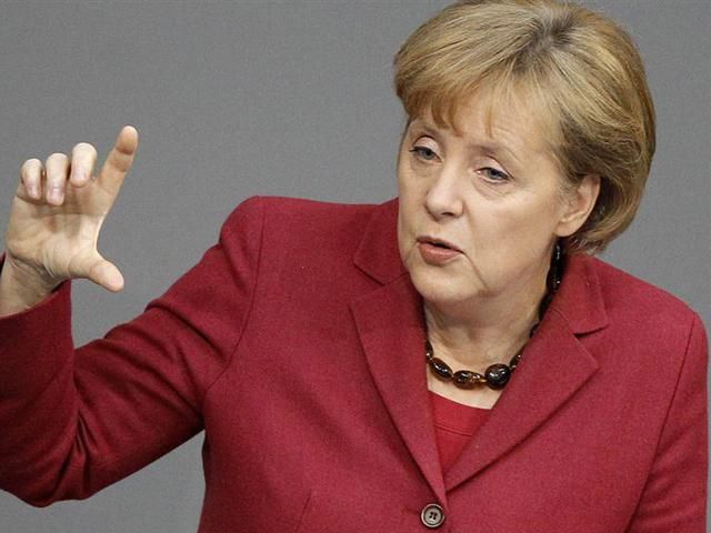 Меркель хоче, щоб світ не ізольовувався від Путіна