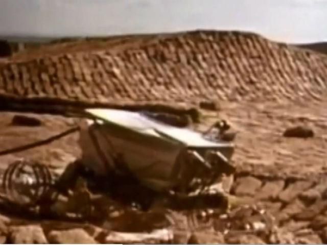 День в истории. 44 года назад на Луну приземлился "Луноход-1" День в истории. 44 года назад на Луну приземлился "Луноход-1"