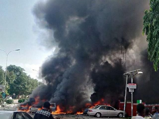 Взрыв в Нигерии: 10 погибших Взрыв в Нигерии: 10 погибших