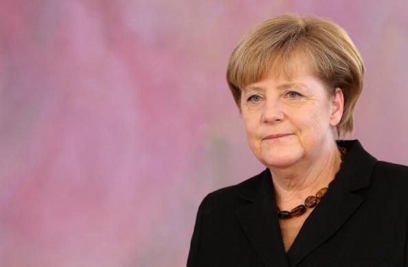 Політика Кремля небезпечна для миру в Європі, — Меркель