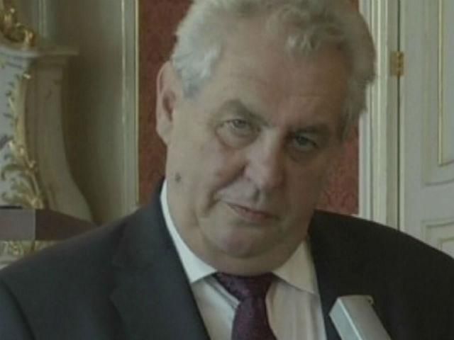 Предоставлять Украине финансовую помощь нет смысла, — президент Чехии Предоставлять Украине финансовую помощь нет смысла, — президент Чехии