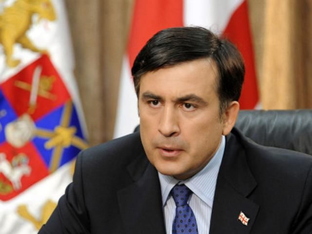 Россия хочет аннексировать Абхазию так же, как Крым, — Саакашвили