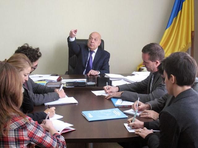 ОБСЕ поможет Москалю договариваться с террористами о "дне тишины" ОБСЕ поможет Москалю договариваться с террористами о "дне тишины"