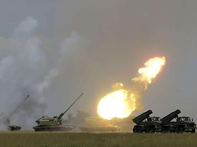 За сутки террористы больше 30 раз обстреляли силы АТО, — Тымчук За сутки террористы больше 30 раз обстреляли силы АТО, — Тымчук