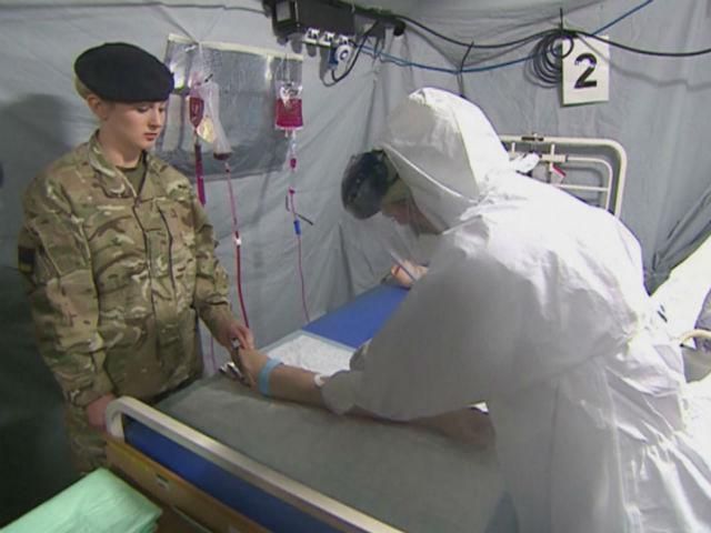 Світ вчиться протистояти вірусу Ебола Світ вчиться протистояти вірусу Ебола