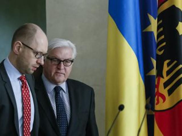 Мінські домовленості виконує Україна і грубо порушує РФ, — Яценюк