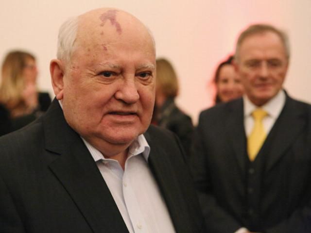 Захід змирився з тим, що Крим тепер російський, — Горбачов