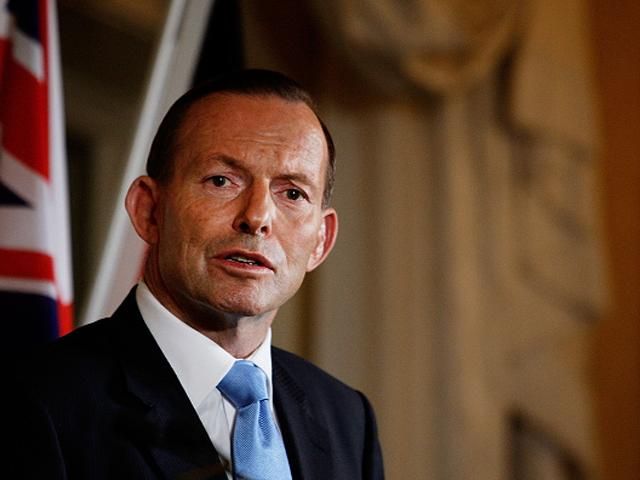 Эбботт пригласил Порошенко посетить Австралию Эбботт пригласил Порошенко посетить Австралию