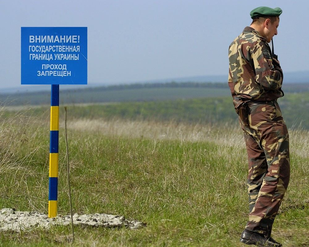 Кабмин одобрил одностороннюю демаркацию границы с Россией