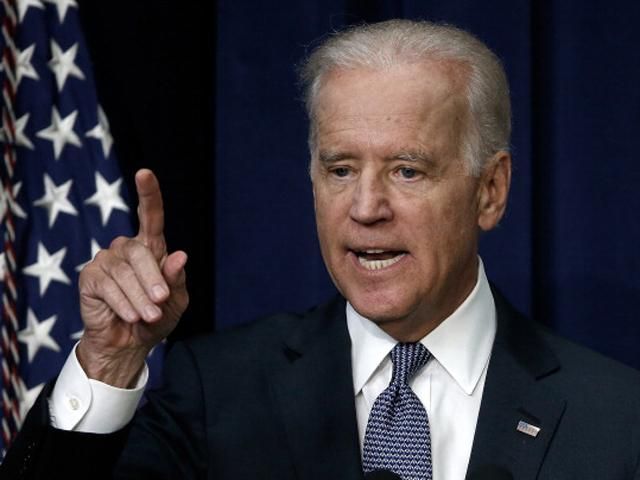 Байден и Яценюк поговорят о российской агрессии и проведении реформ Байден и Яценюк поговорят о российской агрессии и проведении реформ