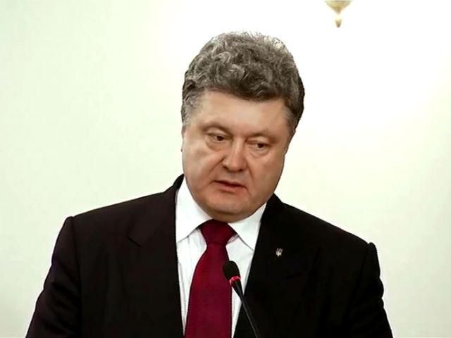 Війна не може бути виправданням відсутності реформ, — Порошенко