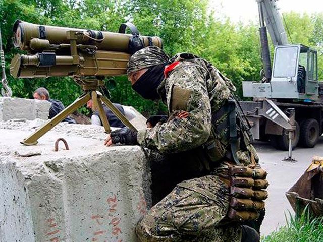 Боевики принялись расстреливать Докучаевск Боевики принялись расстреливать Докучаевск