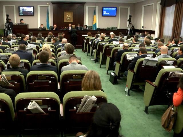 Київрада лякає уряд соціальними вибухами в столиці Київрада лякає уряд соціальними вибухами в столиці