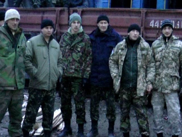 У Чернігові бійці, які мали відправитись в АТО, зараз ночують на вокзалі У Чернігові бійці, які мали відправитись в АТО, зараз ночують на вокзалі