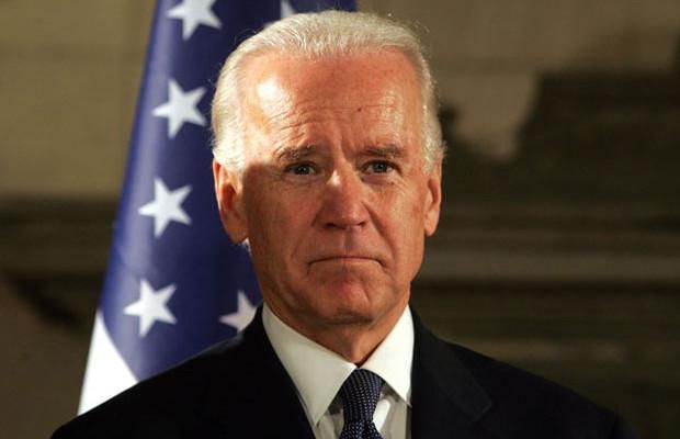 Байден попередив Порошенка, що без реформ не буде підтримки Байден попередив Порошенка, що без реформ не буде підтримки