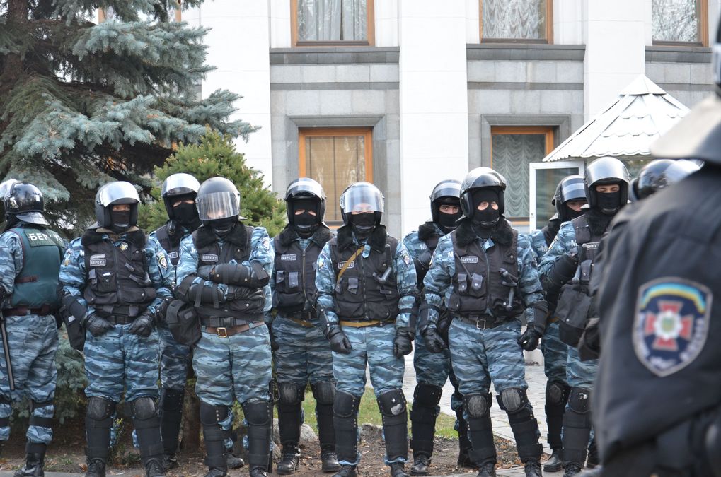 Суд оставил беркутовца Аброськина под стражей до 25 января Суд оставил беркутовца Аброськина под стражей до 25 января