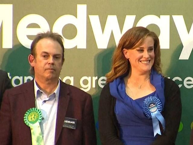 В Британии второе место в парламенте получил евроскептик В Британии второе место в парламенте получил евроскептик