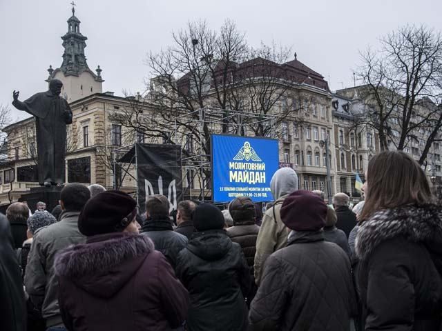 Рік потому: львівський Майдан в обличчях (Фото)