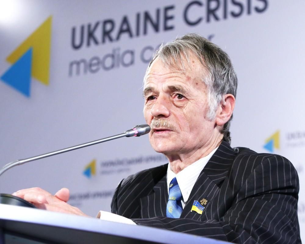 Джемилев напомнил Порошенко, что народ будет реагировать на его действия Джемилев напомнил Порошенко, что народ будет реагировать на его действия