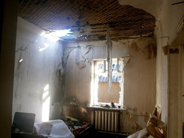 Вечер в Донецке начался с серии залпов и взрывов Вечер в Донецке начался с серии залпов и взрывов