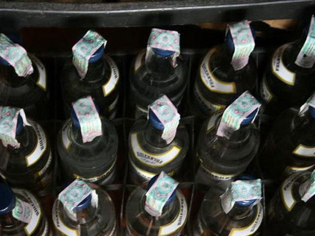 З 1 січня акцизна марка на алкоголь і тютюн подешевшає майже на 30% З 1 січня акцизна марка на алкоголь і тютюн подешевшає майже на 30%