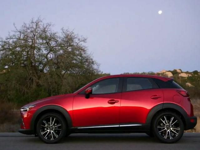 Mazda представила свой самый маленький кроссовер