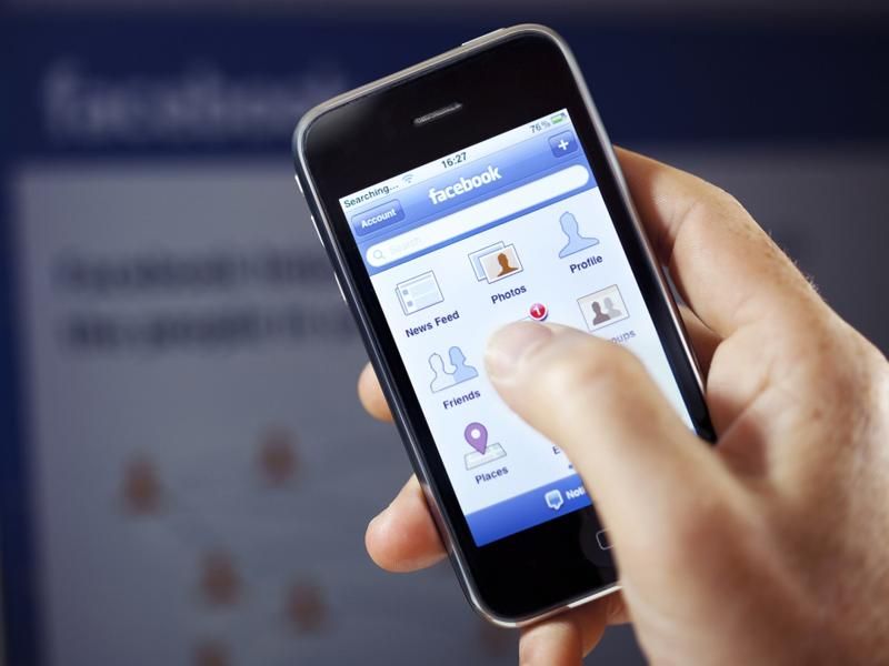 Военным не запрещено пользоваться соцсетями, — Селезнев Военным не запрещено пользоваться соцсетями, — Селезнев