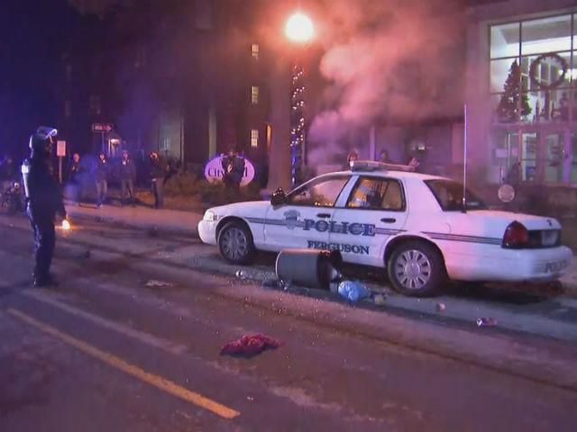 Полісмен, який убив темношкірого юнака, вважає, що чинив правильно Полісмен, який убив темношкірого юнака, вважає, що чинив правильно