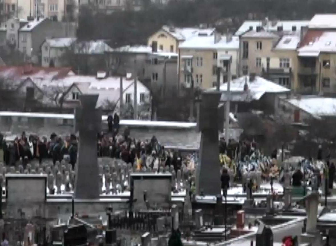Сегодня во Львове прощались с двумя героями Сегодня во Львове прощались с двумя героями