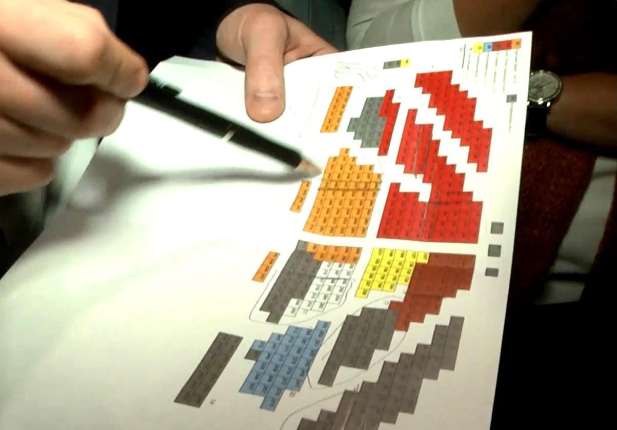Новоизбранных нардепов учили нажимать на кнопки Новоизбранных нардепов учили нажимать на кнопки