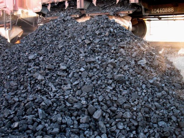 Міненерго дозволило імпорт вугілля з Росії нашвидкуруч створеній компанії, —ЗМІ