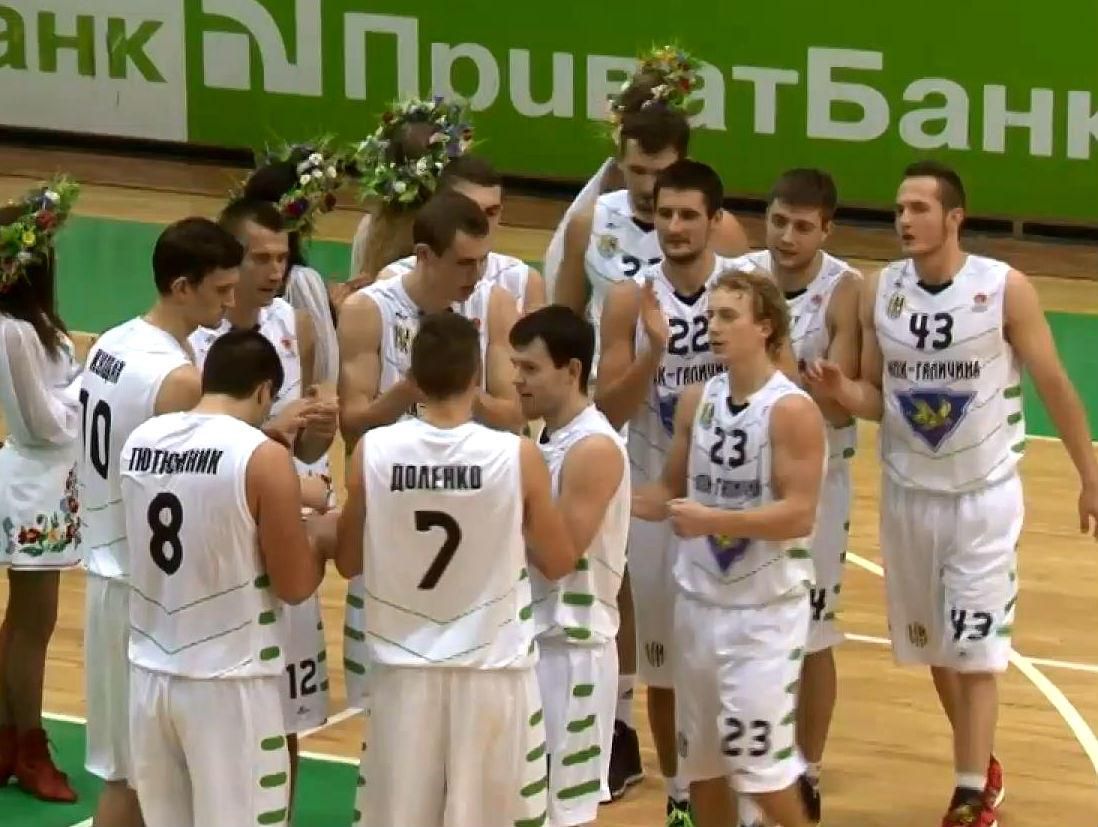 Спортивный обзор. "Политехника" уволила Фомичева, Монтоливо возвращается на поле Спортивный обзор. "Политехника" уволила Фомичева, Монтоливо возвращается на поле