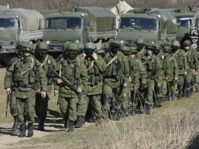 Військові РФ продовжують перетинати український кордон, — звіт ОБСЄ
