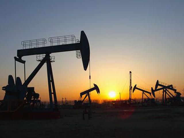 Цена на нефть продолжает бить антирекорды
