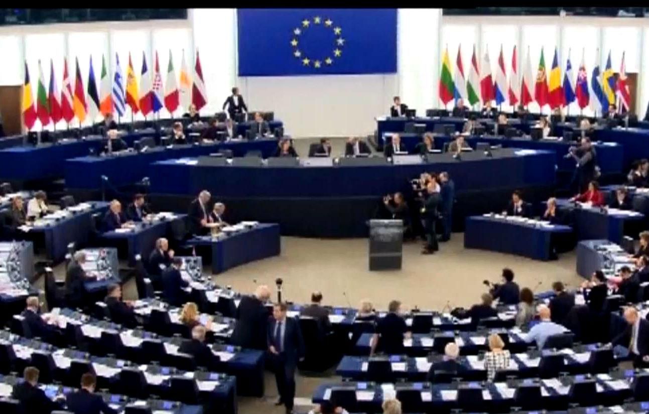 Європарламент відхилив вотум недовіри Єврокомісії