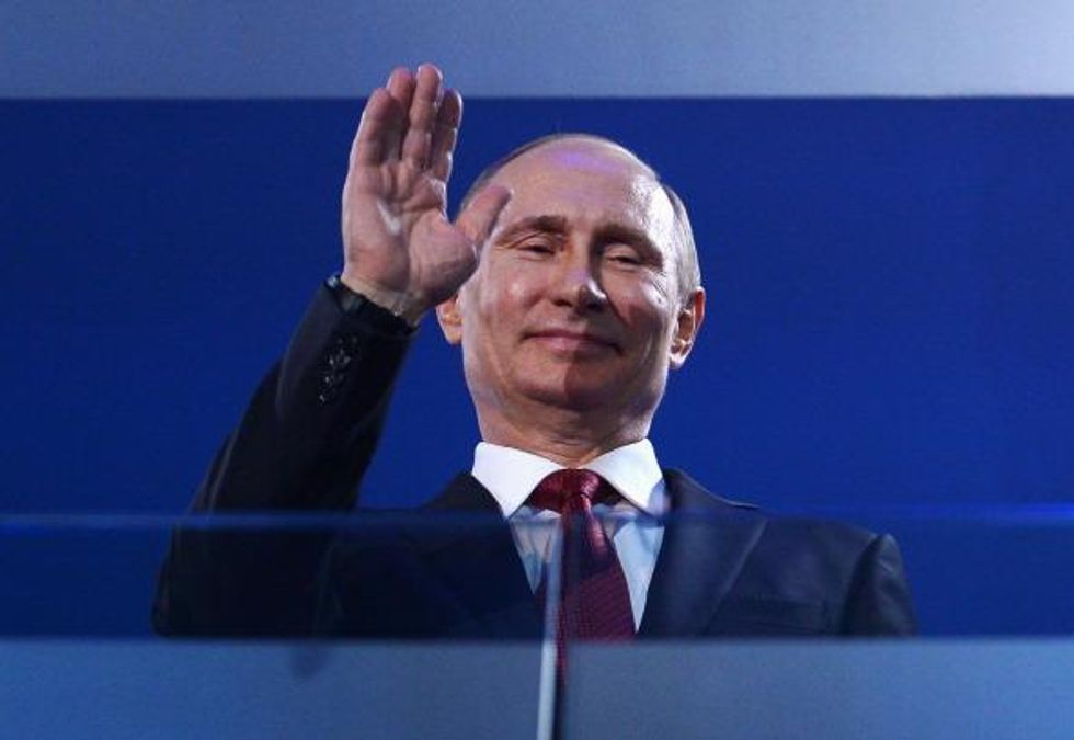 У Межигір'ї знайшли шахи, де фігура "короля" - Путін (Фото) У Межигір'ї знайшли шахи, де фігура "короля" - Путін (Фото)